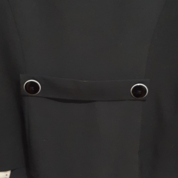 Elegant blazer size 12 - Picture 11 of 12